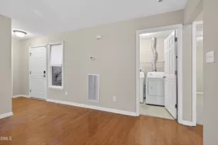 113 Abingdon Ct, Cary, NC 27513 - Photo 15