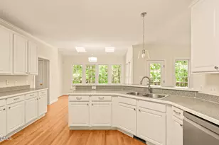 2929 Sunnystone Way, Raleigh, NC 27613 - Photo 17
