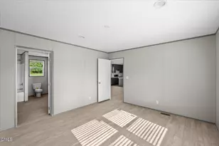 119 Falls Ln, Henderson, NC 27536 - Photo 15