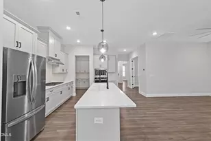2017 Abbeyhill Dr, Raleigh, NC 27610 - Photo 15
