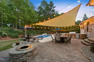 377 S Farnleigh Dr, Chapel Hill, NC 27517 - Photo 3