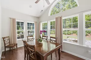 377 S Farnleigh Dr, Chapel Hill, NC 27517 - Photo 19