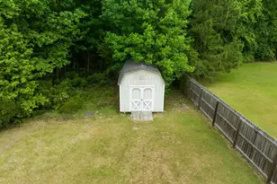 150 Brett Cir, Benson, NC 27504 - Photo 55