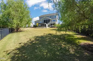 105 Duck Branch Dr, Holly Springs, NC 27540 - Photo 47