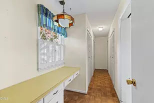3211 Plantation Rd, Raleigh, NC 27609 - Photo 25