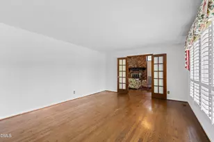 3211 Plantation Rd, Raleigh, NC 27609 - Photo 13