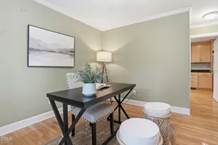 3218 Oak Grove Cir, Raleigh, NC 27607 - Photo 15