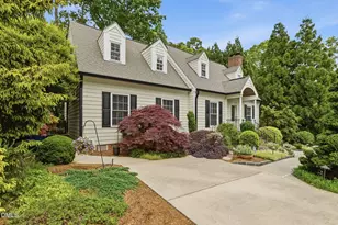 3218 Oak Grove Cir, Raleigh, NC 27607 - Photo 5