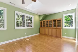 3218 Oak Grove Cir, Raleigh, NC 27607 - Photo 41