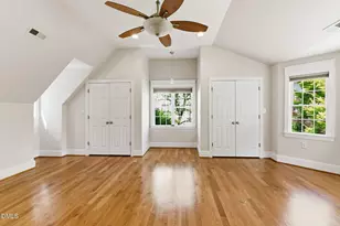 3218 Oak Grove Cir, Raleigh, NC 27607 - Photo 31