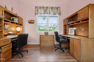 27411 Walker, Chapel Hill, NC 27517 - Photo 35