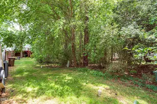 118 Greenmont Ln, Cary, NC 27511 - Photo 5