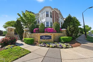10420 Sablewood Dr, Raleigh, NC 27617 - Photo 29