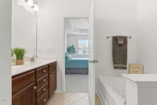 9129 Bunnwood Ln, Raleigh, NC 27617 - Photo 55