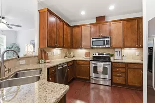 9129 Bunnwood Ln, Raleigh, NC 27617 - Photo 27