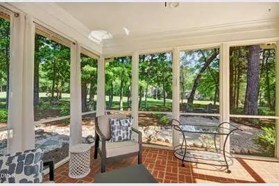 60142 Davie, Chapel Hill, NC 27517 - Photo 5