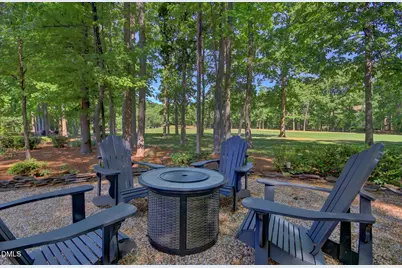 60142 Davie, Chapel Hill, NC 27517 - Photo 7