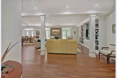 60142 Davie, Chapel Hill, NC 27517 - Photo 9