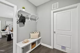 191 Stratocastor Dr, Zebulon, NC 27597 - Photo 23
