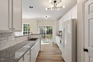 2425 Valley Haven Dr, Raleigh, NC 27603 - Photo 23