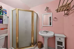 202 Montford Hall Ct, Cary, NC 27519 - Photo 25