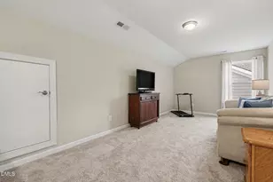 808 Churton Pl, Cary, NC 27518 - Photo 17