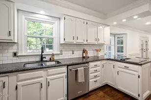 104 Frostwood Dr, Cary, NC 27518 - Photo 21
