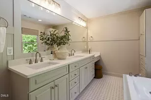 104 Frostwood Dr, Cary, NC 27518 - Photo 27