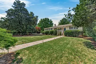 3901 Quail Hollow Dr, Raleigh, NC 27609 - Photo 5