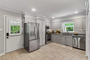 3901 Quail Hollow Dr, Raleigh, NC 27609 - Photo 21