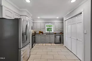 3901 Quail Hollow Dr, Raleigh, NC 27609 - Photo 23