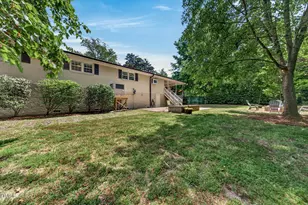 3901 Quail Hollow Dr, Raleigh, NC 27609 - Photo 41