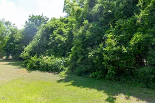 148 Fairview Village Rd, Dunn, NC 28334 - Photo 5