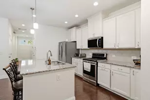 1041 Cotulla Dr, Morrisville, NC 27560 - Photo 9