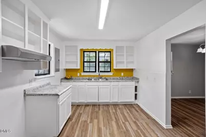 424 Como Drive, Raleigh, NC 27610 - Photo 15