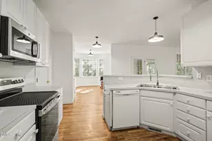 104 N Crabtree Knoll, Chapel Hill, NC 27514 - Photo 9