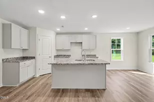 172 Baxley Dr, Dunn, NC 28334 - Photo 5
