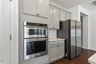 116 Sweet Vine Wy, Holly Springs, NC 27540 - Photo 5