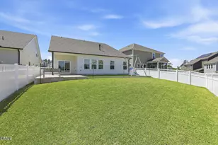 116 Sweet Vine Wy, Holly Springs, NC 27540 - Photo 21