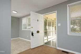 3405 Apache Dr, Raleigh, NC 27609 - Photo 9