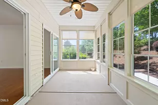 725 Bradhurst Pl, Cary, NC 27519 - Photo 39