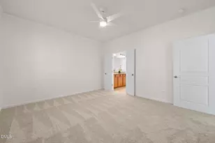 725 Bradhurst Pl, Cary, NC 27519 - Photo 29