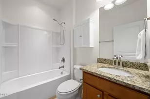 725 Bradhurst Pl, Cary, NC 27519 - Photo 37