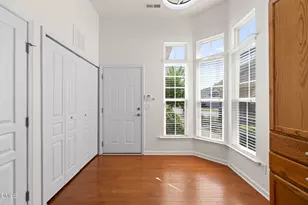 725 Bradhurst Pl, Cary, NC 27519 - Photo 13