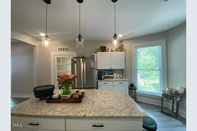 334 E Andrews Avenue, Henderson, NC 27536 - Photo 3