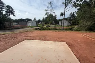 301 Allegheny Dr, Sanford, NC 27330 - Photo 17