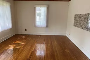 129 S Bullock St, Henderson, NC 27536 - Photo 7