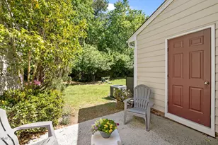 330 Standish Dr, Chapel Hill, NC 27517 - Photo 21