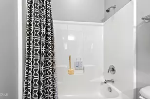 313 Karpen Ln, Cary, NC 27519 - Photo 61