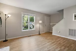 6532 Hearthstone Dr, Raleigh, NC 27615 - Photo 9